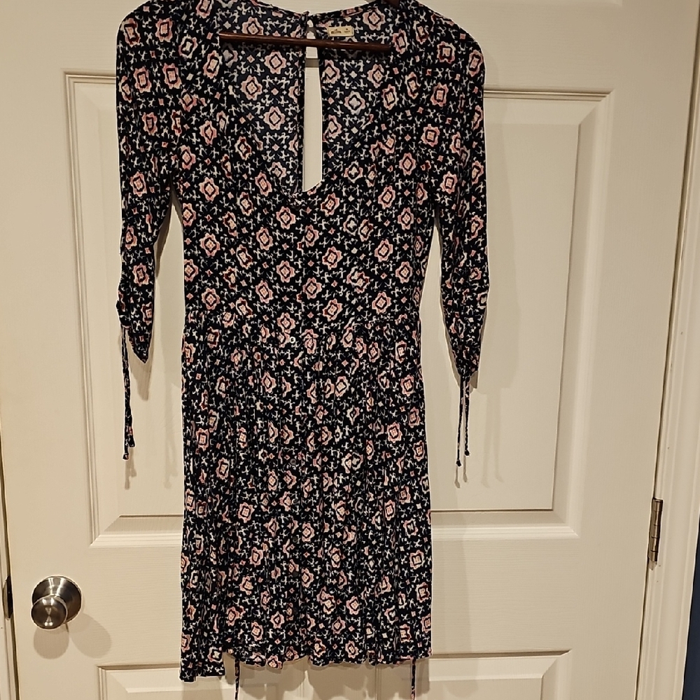 Hollister Navy and White Dress